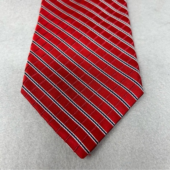 TOMMY HILFIGER RED BLUE STRIPES SILK NECKTIE TIE, 3.5 x 56 - Picture 2 of 6